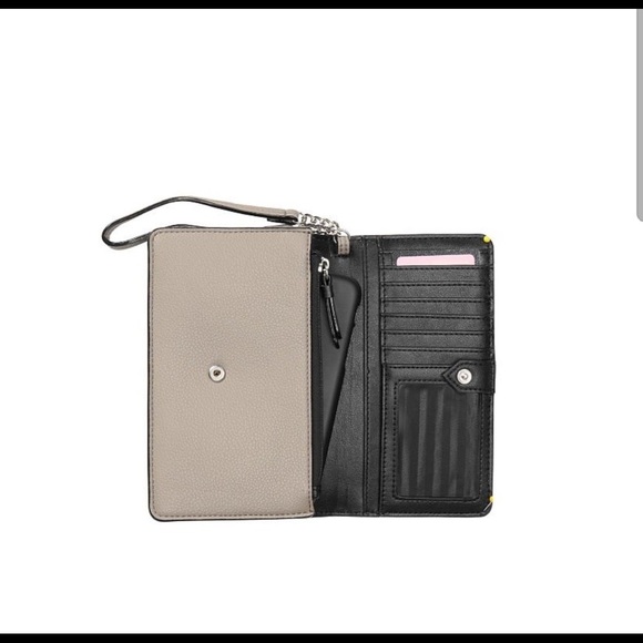 Victoria Secret Wallet New - Picture 2 of 4